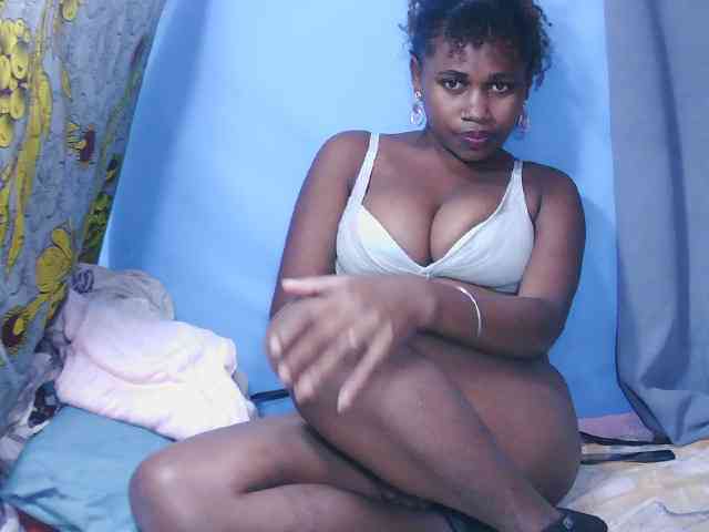 Laylla0377 Laylla0377