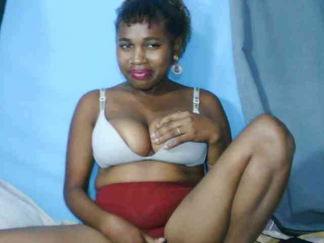 Laylla0377