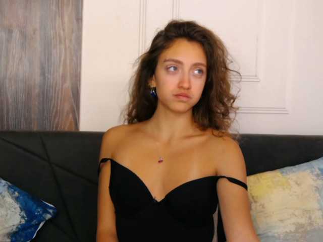 ArianaRhodes