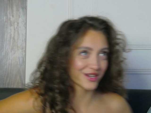 ArianaRhodes