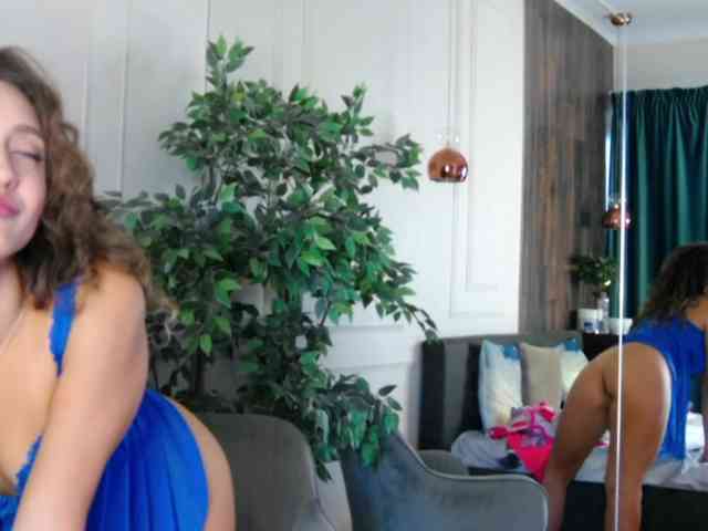 ArianaRhodes webcam