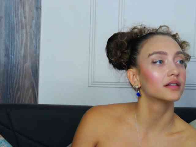 ArianaRhodes
