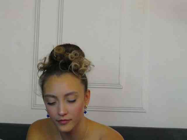 ArianaRhodes