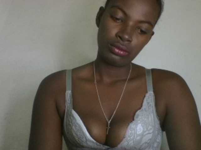 Aniah live cam