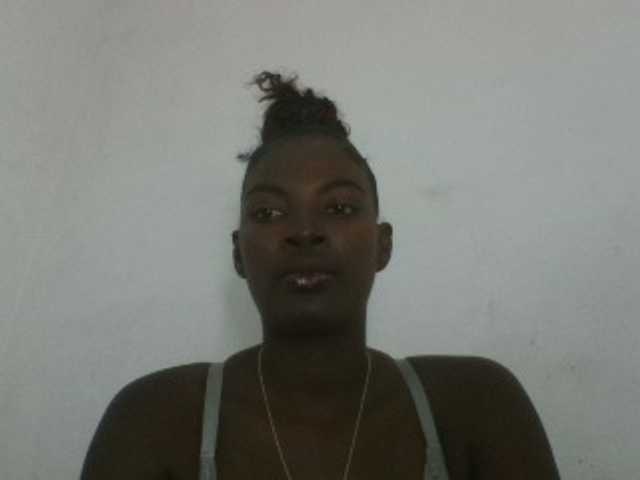 Aniah live cam on BongaCams