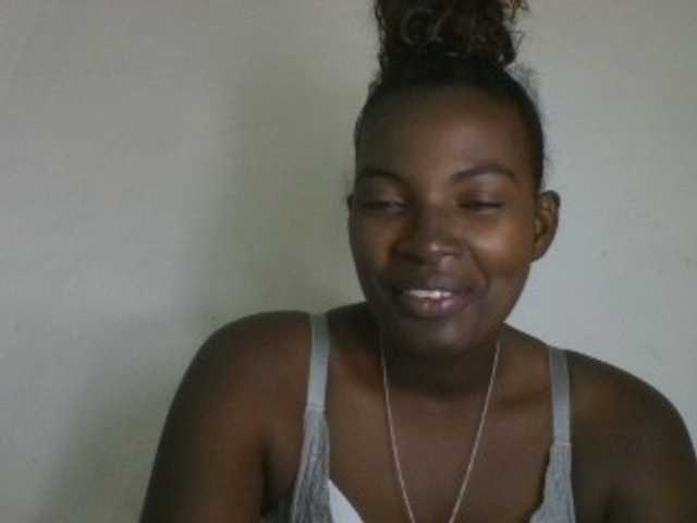 Aniah live cam