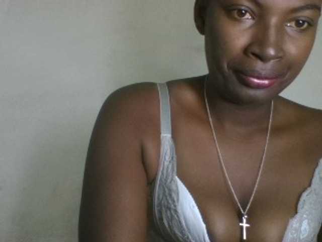 Aniah live cam