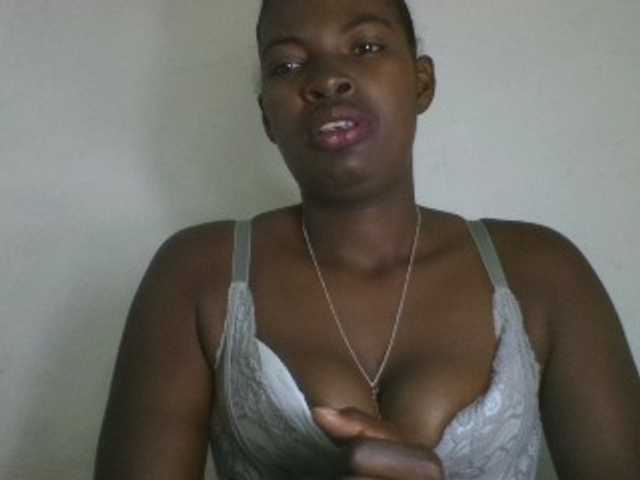 Aniah live cam