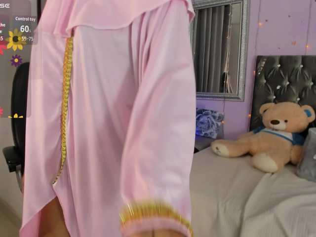 AlanaSalem live cam on BongaCams