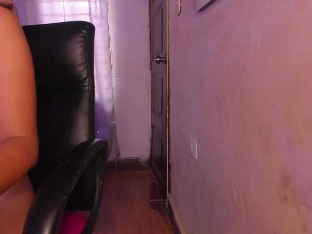 AlanaSalem live cam on BongaCams