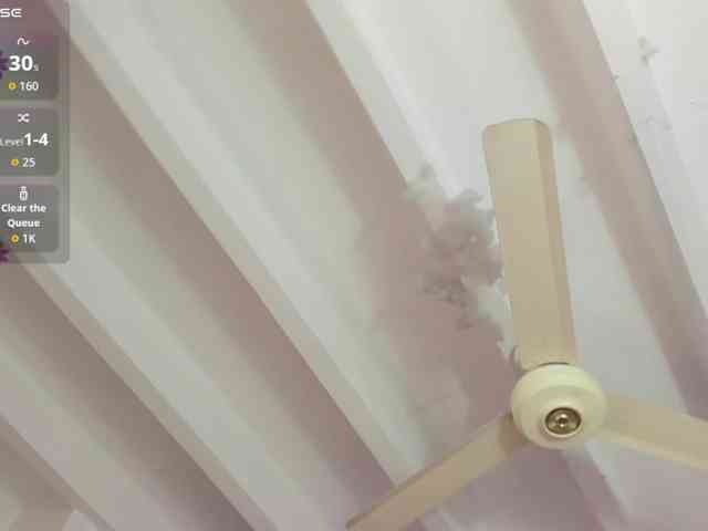 AlanaSalem webcam