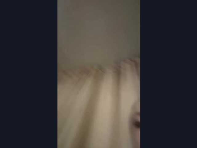 LesleyRener live cam on BongaCams