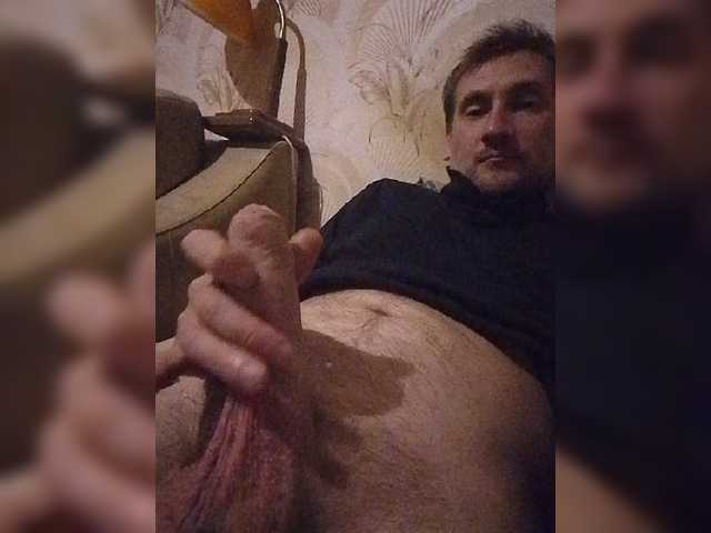Golova1985 live cam