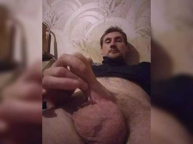 Golova1985 live cam
