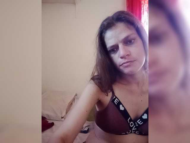 Skymadison live cam on BongaCams