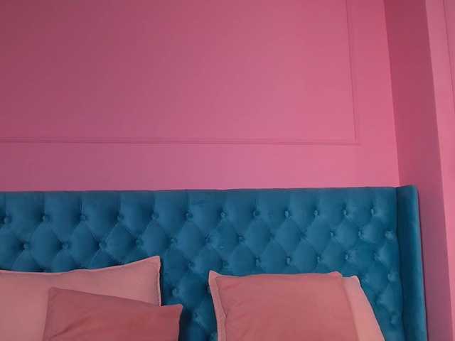 ElefteriaBliss live cam on BongaCams