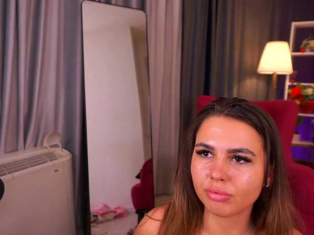 ElefteriaBliss live cam on BongaCams