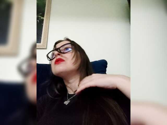 SuzaniLouize live cam on BongaCams