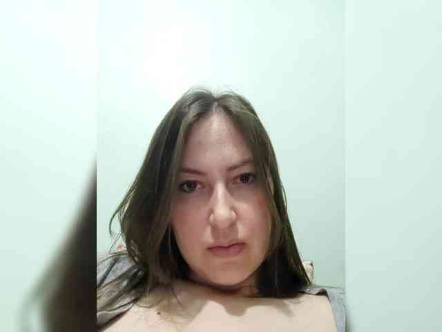 Modelo: SuzaniLouize