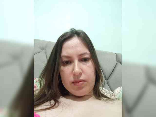 Modelo: SuzaniLouize