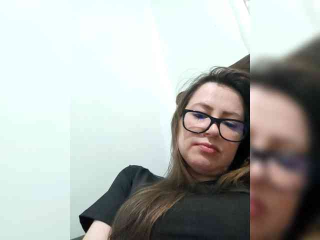 Modelo: SuzaniLouize
