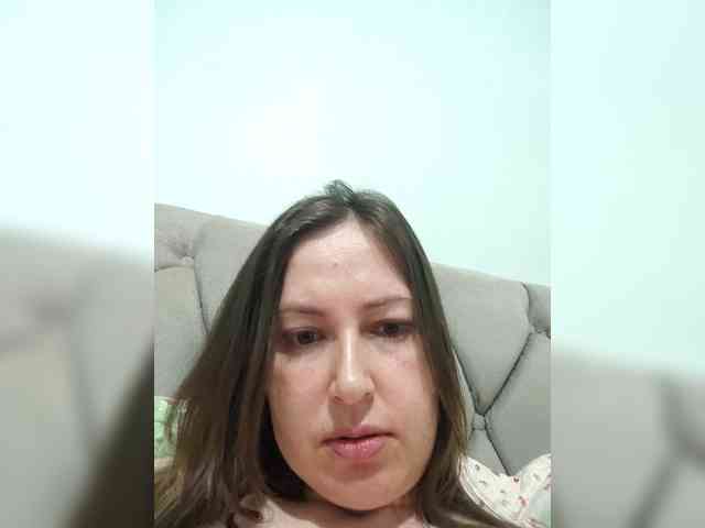 Modelo: SuzaniLouize