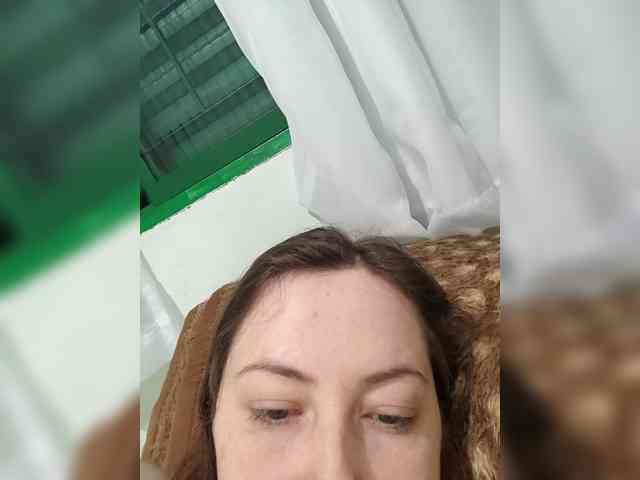 Modelo: SuzaniLouize