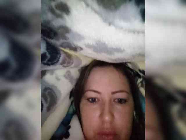 Modelo: SuzaniLouize