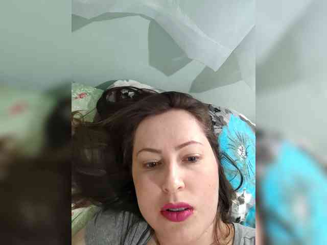 Modelo: SuzaniLouize