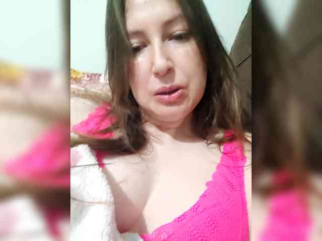 Modelo: SuzaniLouize
