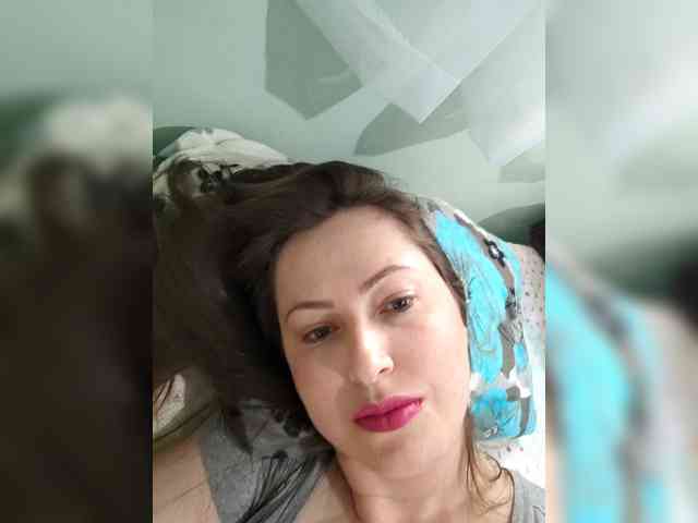 Modelo: SuzaniLouize