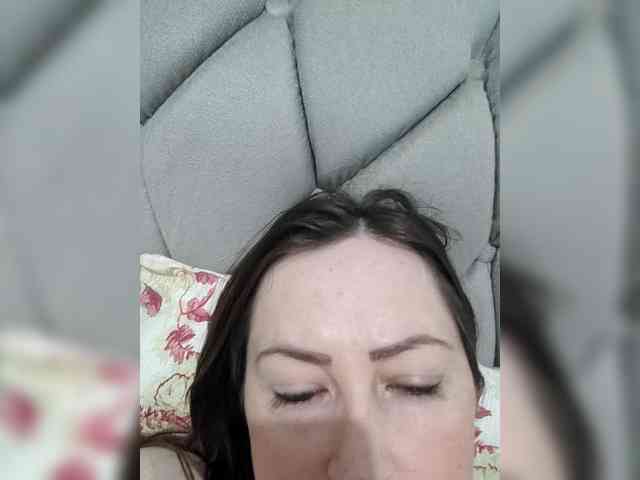 Modelo: SuzaniLouize