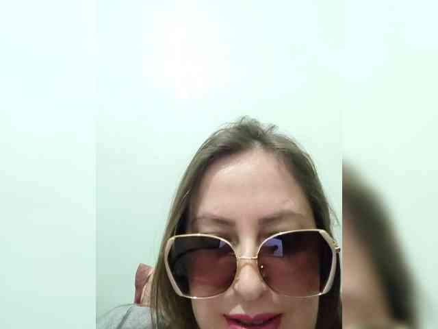 Modelo: SuzaniLouize