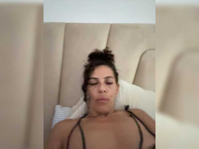 LadyVelvet22 live cam on BongaCams