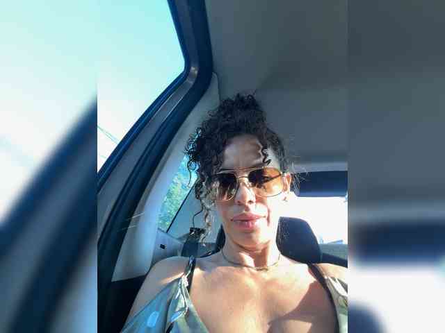 LadyVelvet22