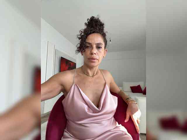 LadyVelvet22