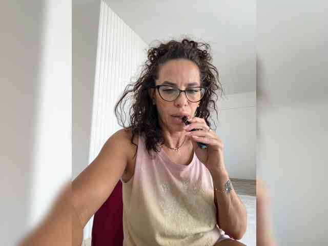 LadyVelvet22