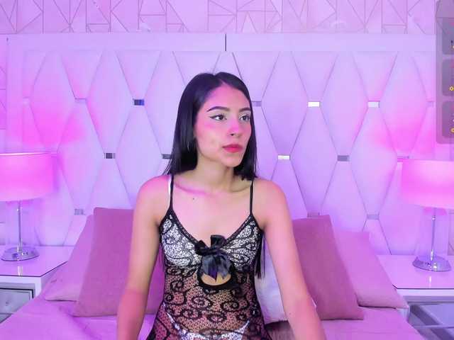 WickedZoe live cam on BongaCams