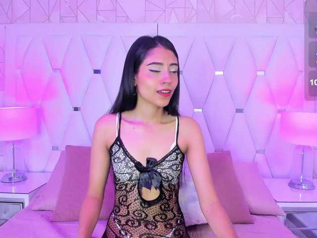 WickedZoe live cam on BongaCams
