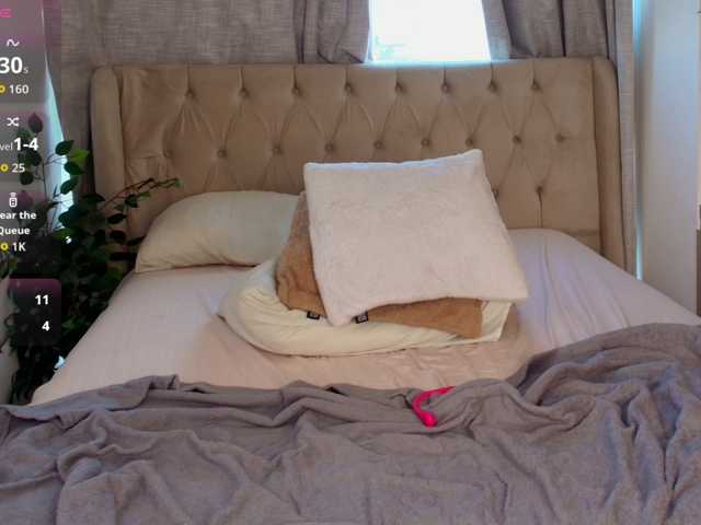 ZariaPopovska live cam on BongaCams
