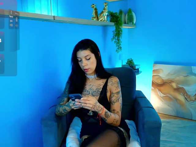 ZariaPopovska live cam on BongaCams