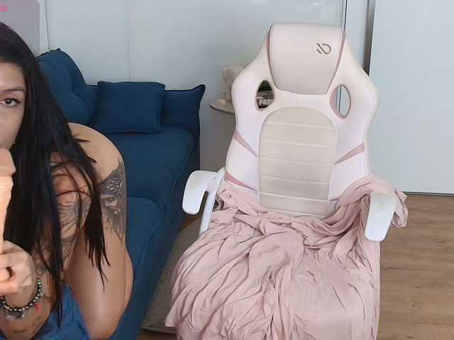 ZariaPopovska live cam on BongaCams