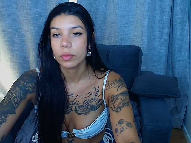 ZariaPopovska live cam on BongaCams
