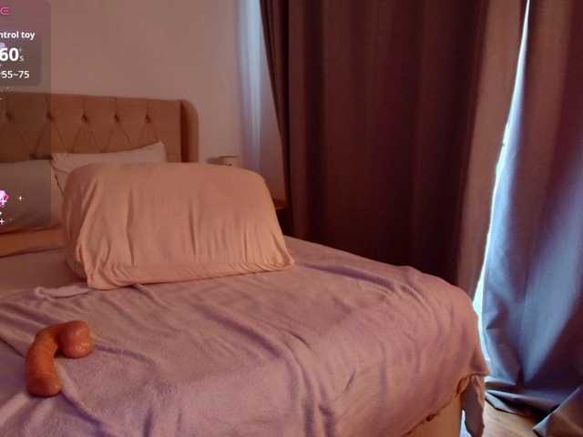 ZariaPopovska live cam preview