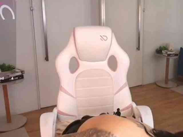 ZariaPopovska webcam