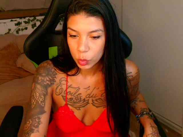 ZariaPopovska webcam