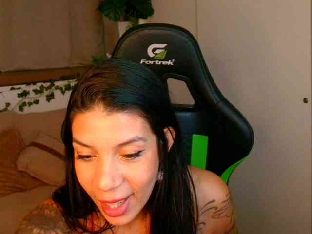 Modelo: ZariaPopovska