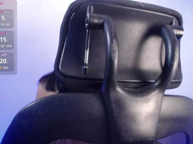 Sharlottessence live cam on BongaCams