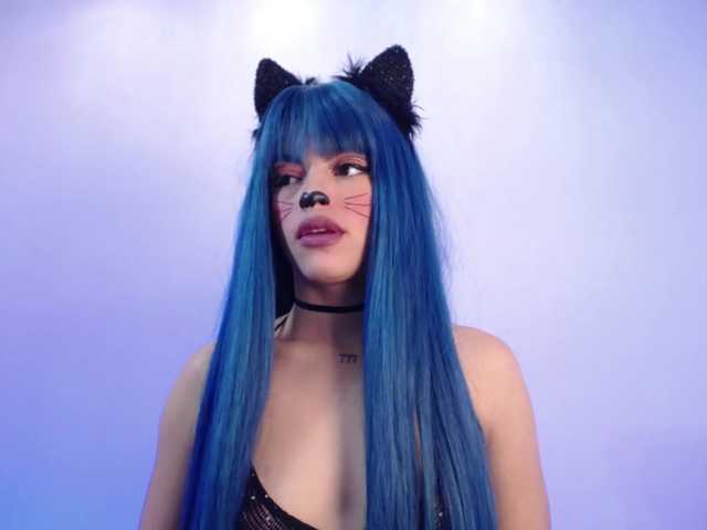 Sharlottessence