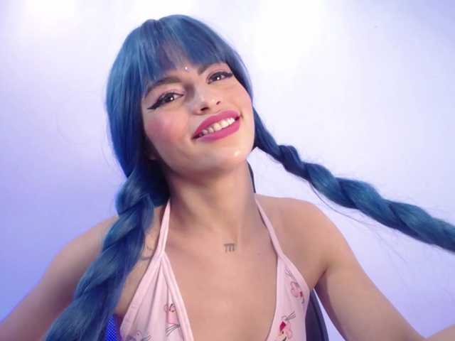 Sharlottessence